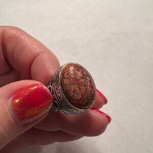 Bold statement ring with ornate band - size 7.5